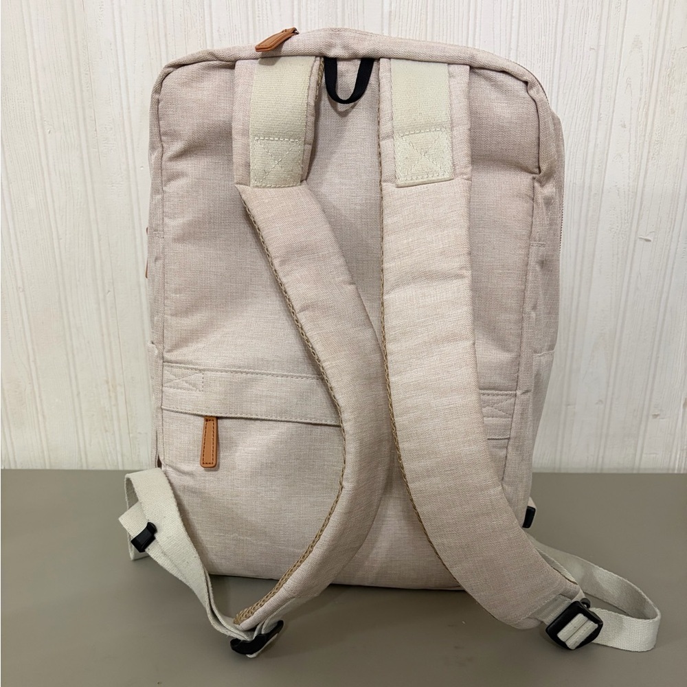 Nordace Cream Everyday Minimalist Backpack - Picture 9 of 13